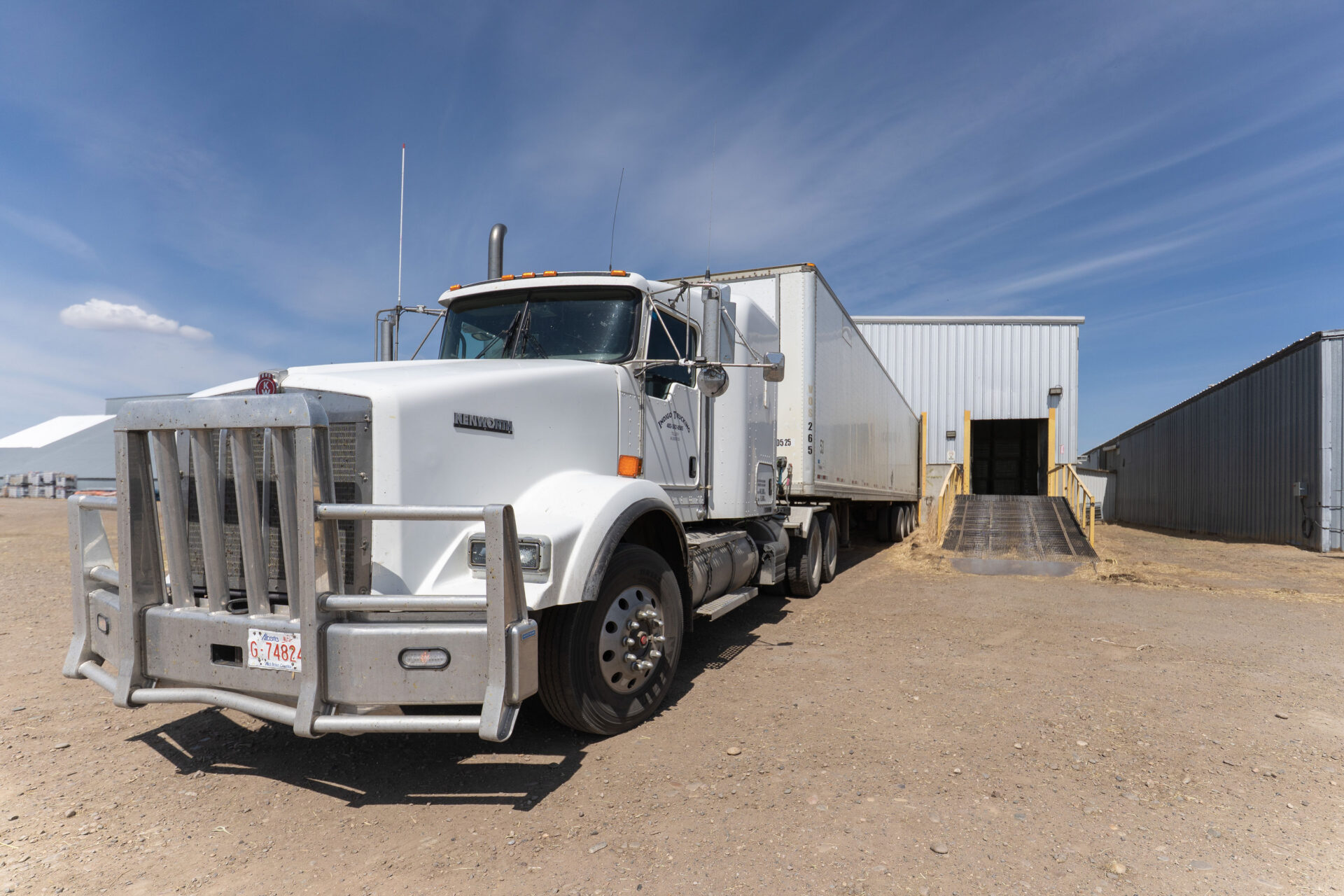 Transfeeder Delivery Truck