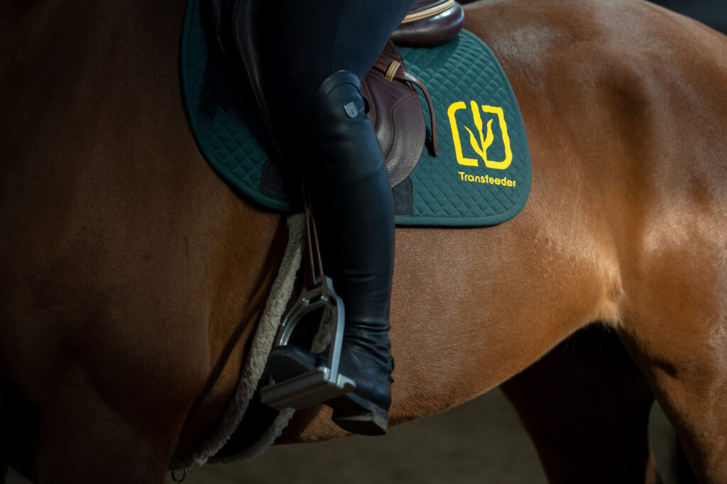Transfeeder Saddle Cover